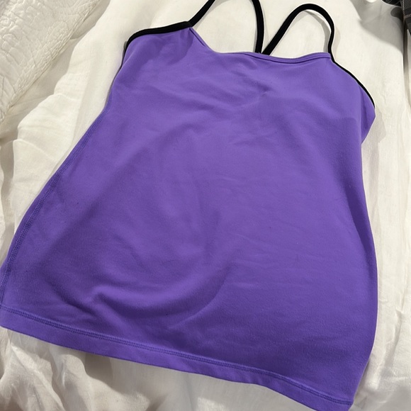 LULULEMON TOP PURPLE AND BLACK WITH INSIDE BRA - Picture 8 of 9